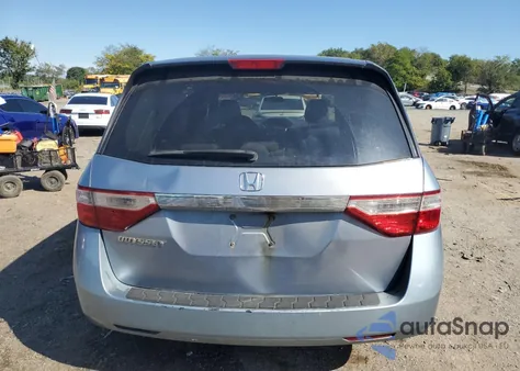 2011 Honda Odyssey Ex z USA, uszkodzony, nr VIN 5FNRL5H47BB067704